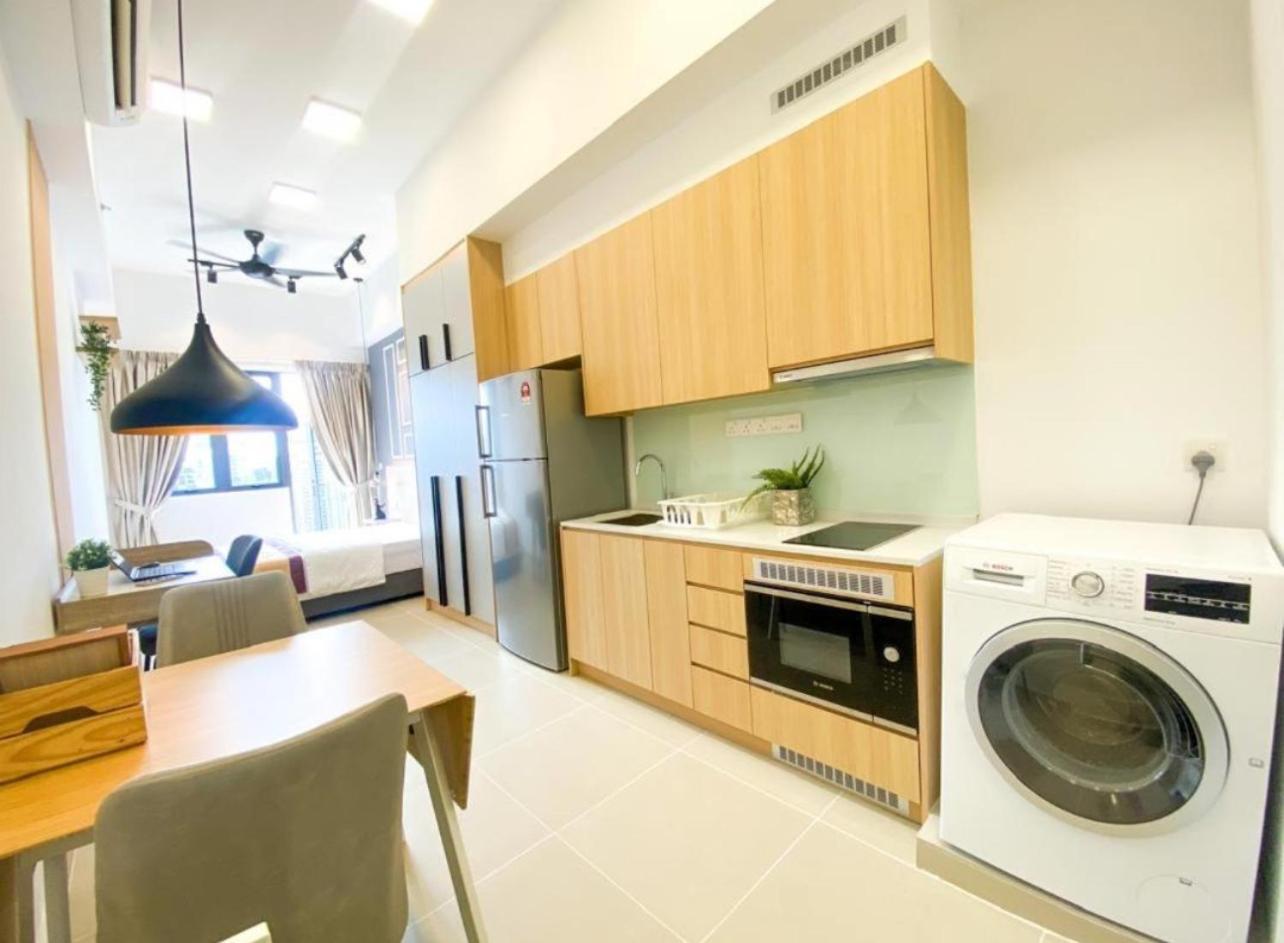 The Luxe Colony Skypool By Tasu Home กัวลาลัมเปอร์ ภายนอก รูปภาพ